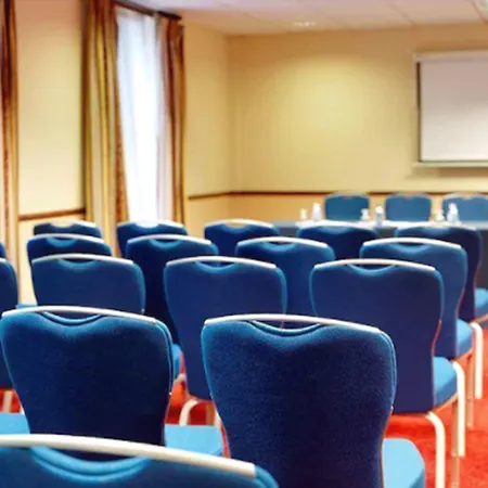 特拉利大酒店 酒店 3*